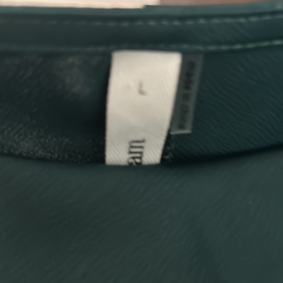 Glam hunter green tank size large - Picture 3 of 3